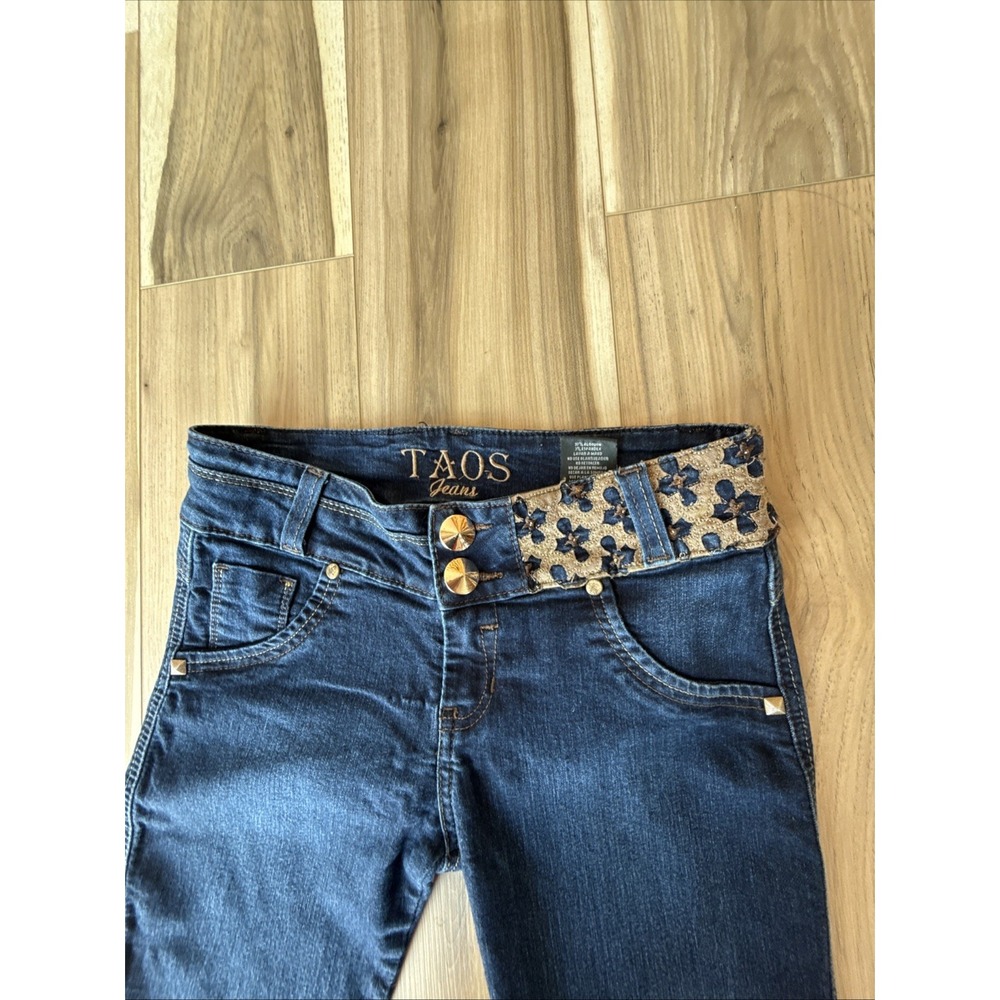 TAOS Women's Jeans Blue Skinny Embellished Size 7 - Picture 2 of 8